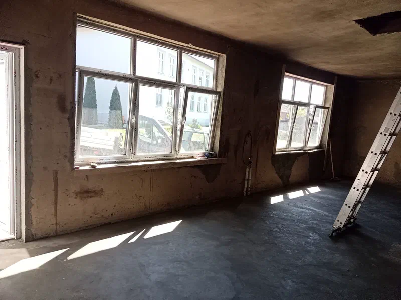 Benedek Elek Általános Iskola és óvoda, Szentábrahám – 1. kép
