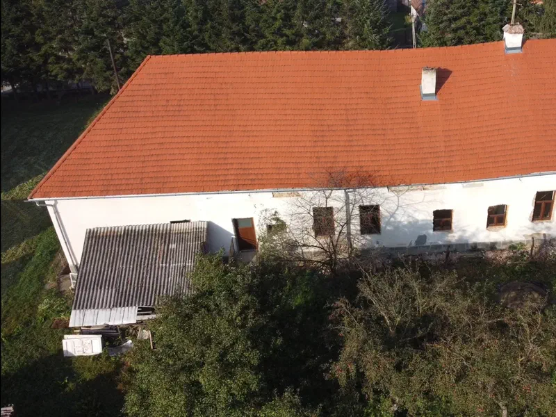 Etédi rendelő homlokzatfelújítása – 6. kép