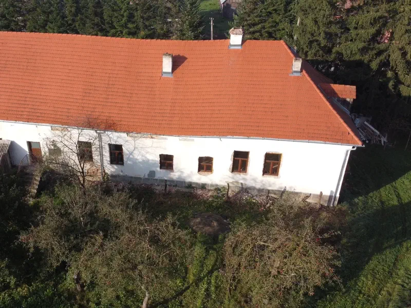 Etédi rendelő homlokzatfelújítása – 7. kép