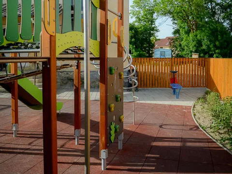 Játszóterek Székelykeresztúron és Zetelakán – 11. kép
